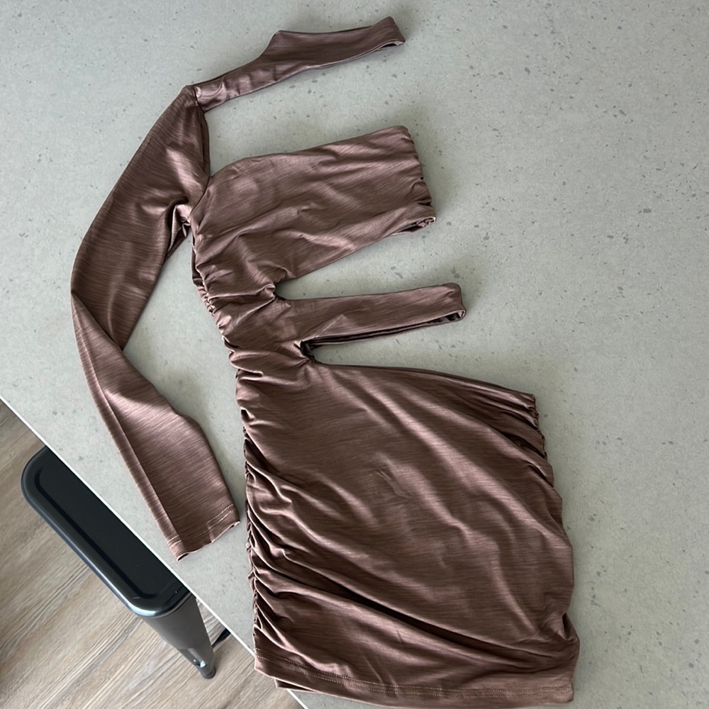 Revolve - Superdown Brand Size S Minka Cut Out Dress